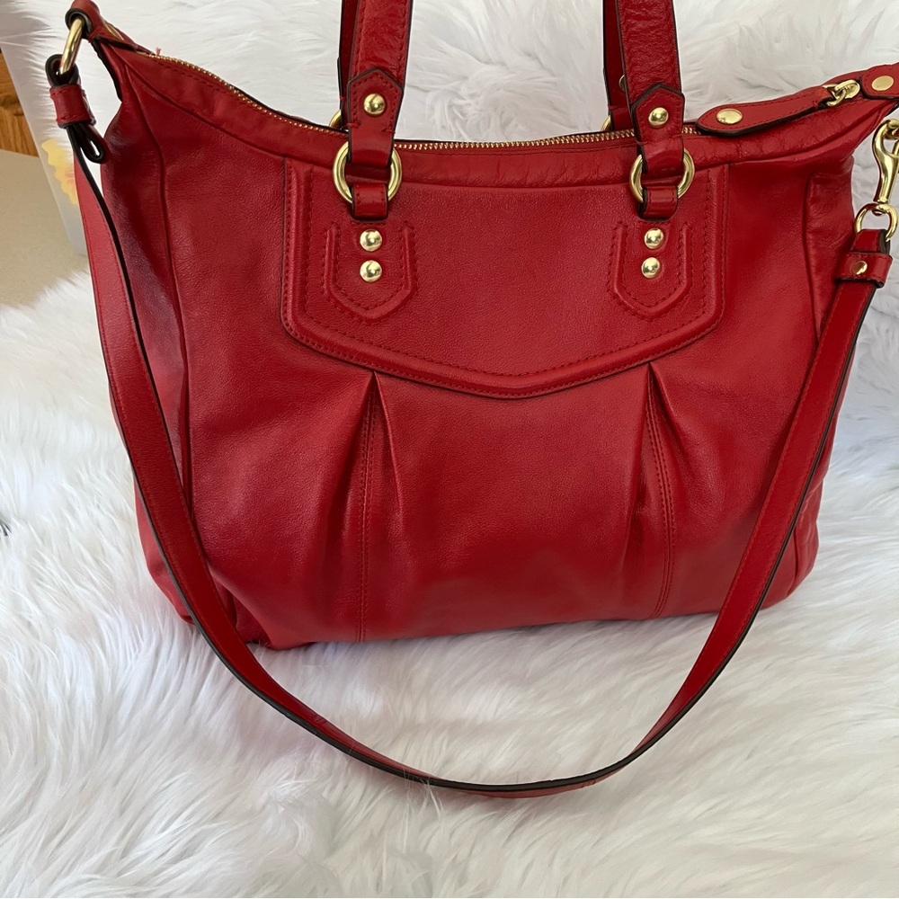 Coach | Red Leather Crossbody / Shoulder Bag - Picture 9 of 14